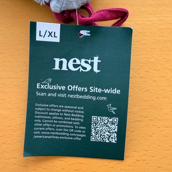 American Airlines business class men’s pajamas NEW L/XL with slippers and kit - Picture 3 of 5